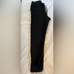 Land’s End men’s joggers